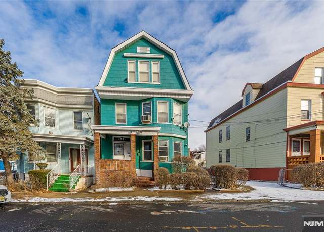Property at 22 Tichenor Ter, Irvington, NJ 07111, 5 beds, 3 baths