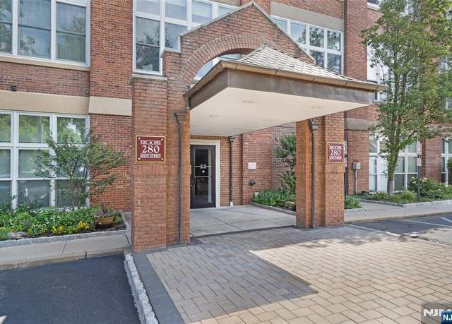 Property at 280 Main St #308, Little Falls, NJ 07424, 1 bed, 1 bath