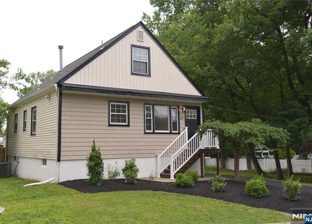 Property at 51 Westwood Blvd, Westwood, NJ 07675, 4 beds, 2 baths