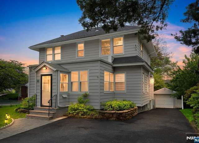 Property at 820 Prospect Ave, Ridgefield, NJ 07657, 4 beds, 3 baths