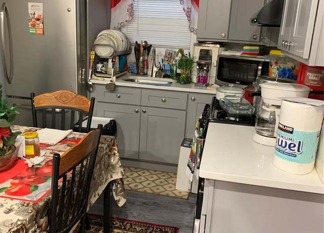 Property at 154 Butler St, Paterson, NJ 07524, 6 beds, 3 baths