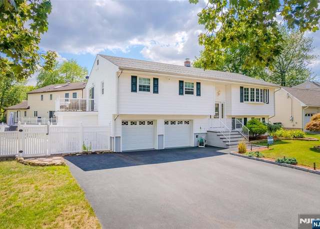Property at 22 Cypress Ln, Paramus, NJ 07652, 4 beds, 2.5 baths