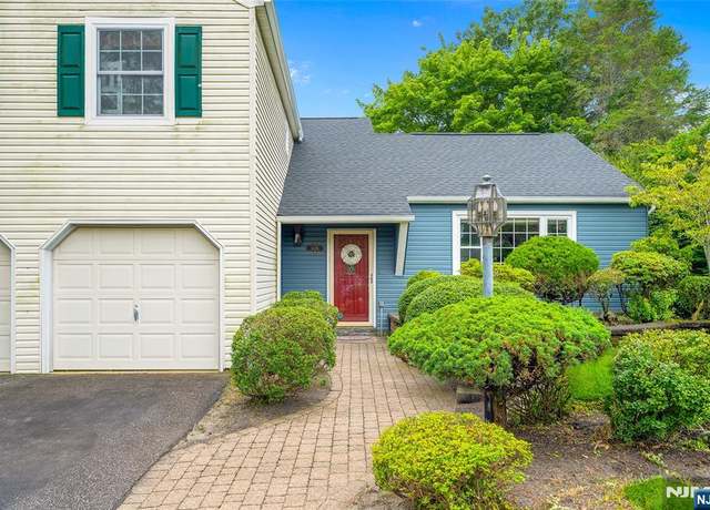 Property at 1095 Bandon Rd, Other Areas, NJ 08753, 4 beds, 2.5 baths