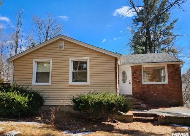 Property at 30 Hemlock Ln, West Milford, NJ 07480, 2 beds, 1 bath