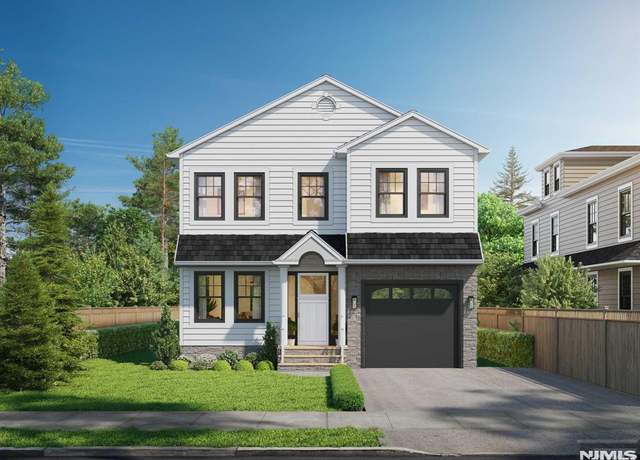 Property at 318 Union St, Carlstadt, NJ 07072, 5 beds, 3.5 baths