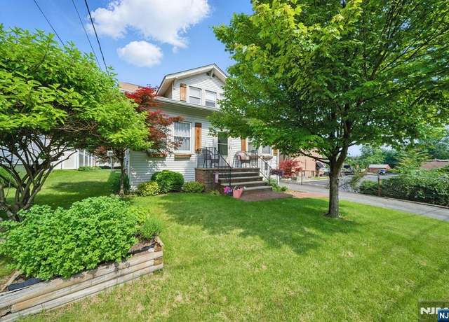 Property at 27 Denville Ave, Denville Township, NJ 07834, 5 beds, 2 baths