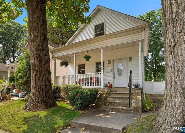 Property at 493 W Anderson St, Hackensack, NJ 07601, 2 beds, 1.5 baths