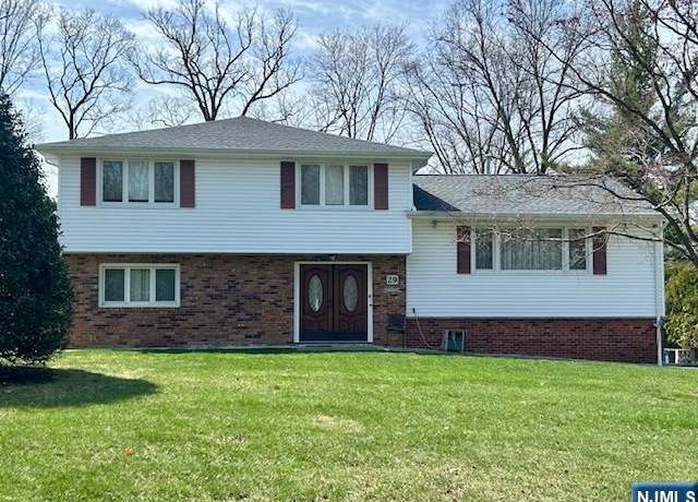 Property at 29 Sycamore Ter, Livingston, NJ 07039, 4 beds, 3 baths