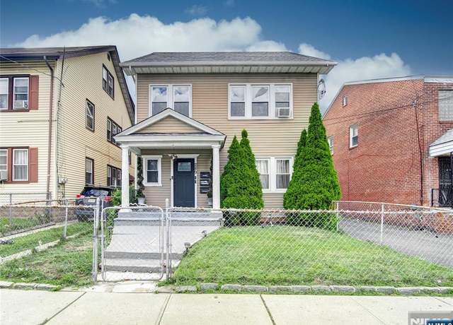 Property at 289 Center St, Orange, NJ 07050, 6 beds, 3 baths