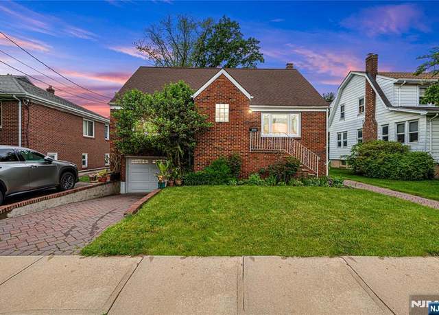 Property at 1009 Inwood Ter, Fort Lee, NJ 07024, 4 beds, 2 baths