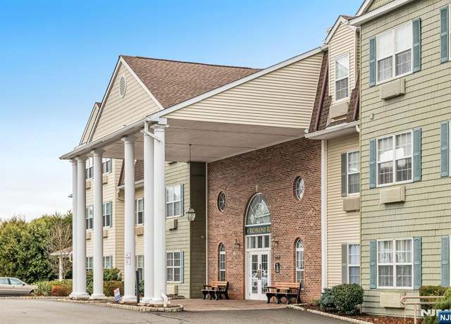 Property at 4 Richmond Rd #308, West Milford, NJ 07480, 2 beds, 2 baths
