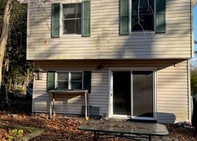 Property at 15 Deer Path, West Milford, NJ 07480, 2 beds, 1 bath