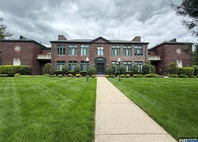 Property at 380 Broad Ave Unit 2G, Englewood, NJ 07631, 2 beds, 2 baths