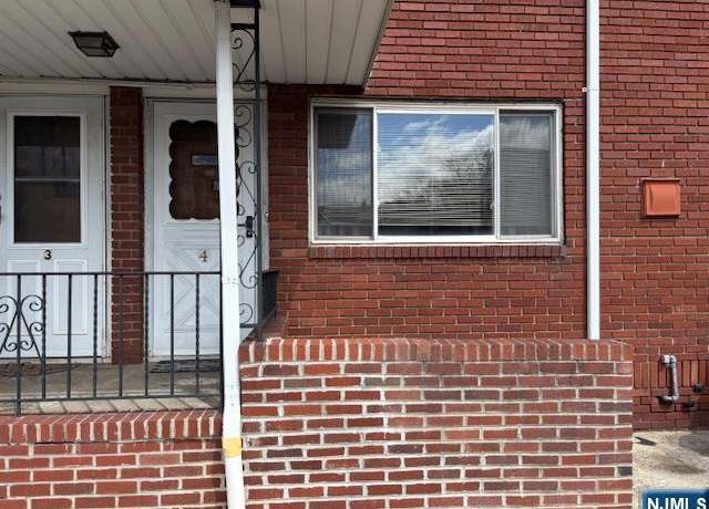 Property at 262-280 Chamberlain Ave #4, Paterson, NJ 07502, 1 bed, 1 bath
