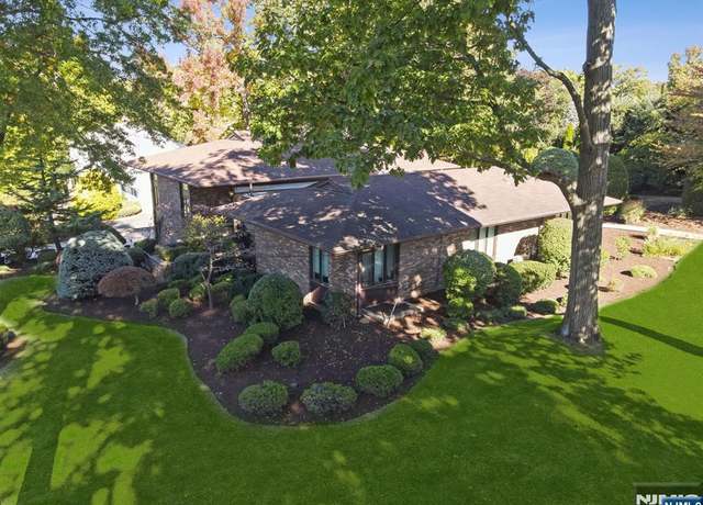 Property at 147 Demarest Ave, Englewood Cliffs, NJ 07632, 5 beds, 4.5 baths