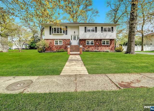 Property at 144 Caroline Rd, Paramus, NJ 07652, 4 beds, 3 baths