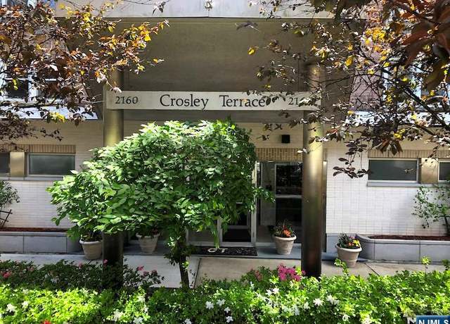 Property at 2160 Center Ave Unit 1G, Fort Lee, NJ 07024, 1 bed, 1 bath