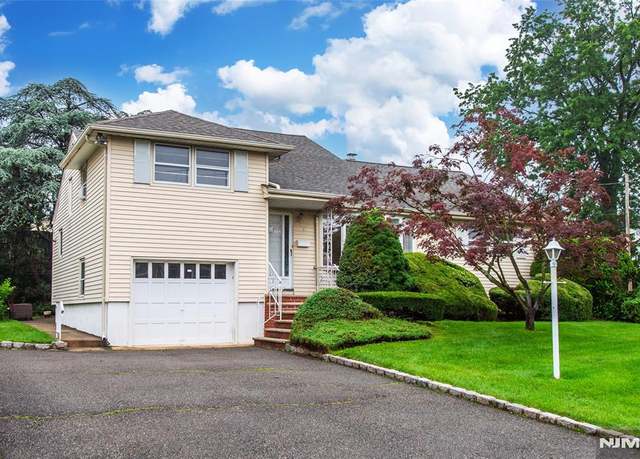 Property at 6 Rutgers Pl, Clifton, NJ 07013, 4 beds, 2.5 baths