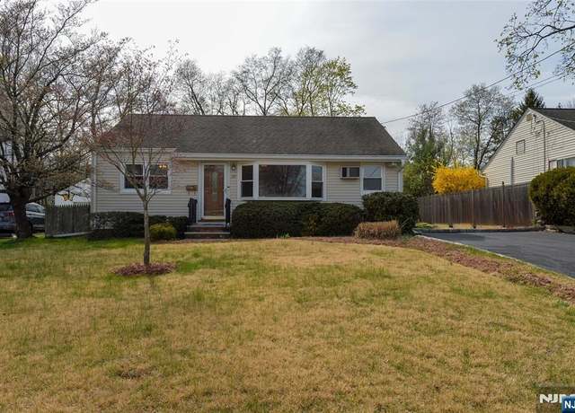 Property at 37 Kennedy Dr, Waldwick, NJ 07463, 4 beds, 2 baths