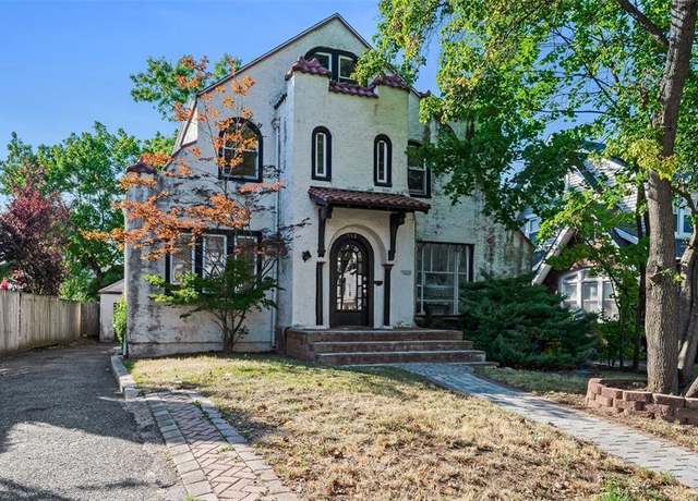 Property at 982 Queen Anne Rd, Teaneck, NJ 07666, 3 beds, 2.5 baths