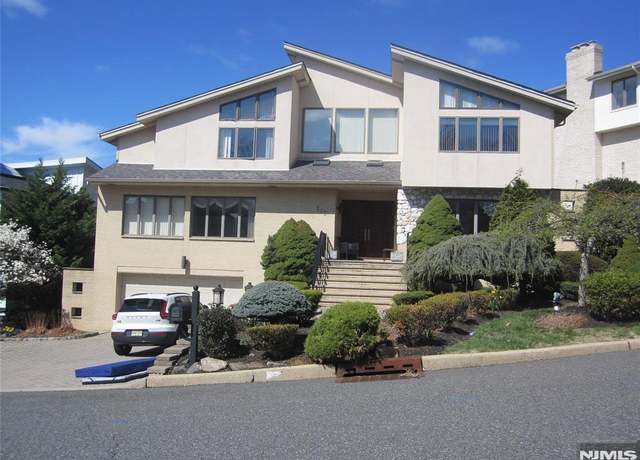 Property at 312 Arthur Ave, Englewood Cliffs, NJ 07632, 5 beds, 3.5 baths