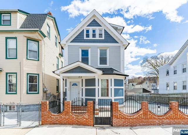 Property at 188-190 Myrtle Ave, Irvington, NJ 07111, 4 beds, 2.5 baths