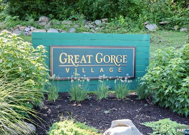 Property at 6 Brandywine Ct #8, Vernon, NJ 07462, 2 beds, 1 bath