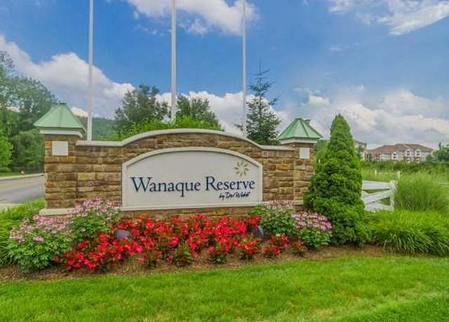 Property at 4114 Warrens Way, Wanaque, NJ 07465, 2 beds, 2 baths