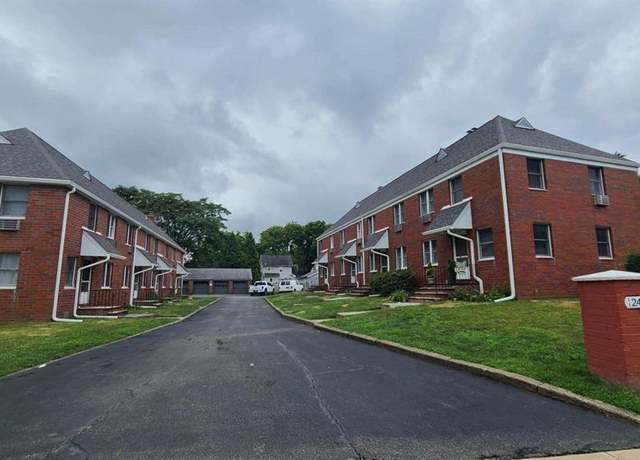 Property at 251 Fort Lee Rd, Teaneck, NJ 07666, 17 beds, 8.5 baths
