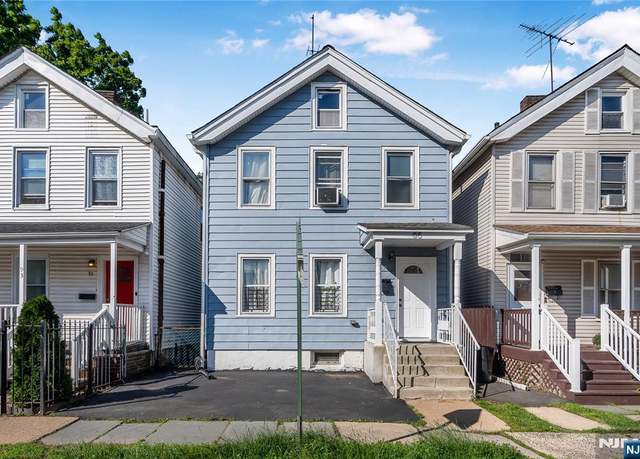 Property at 95 Hamilton St, East Orange, NJ 07017, 3 beds, 1 bath