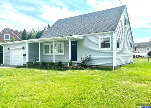Property at 3 Truman Pl, Moonachie, NJ 07074, 3 beds, 1 bath