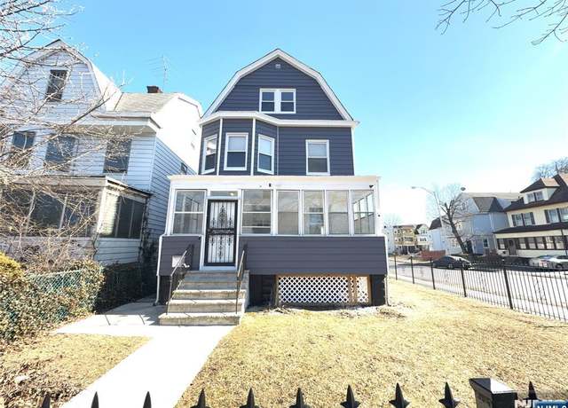 Property at 2 20th St, East Orange, NJ 07017, 4 beds, 1.5 baths