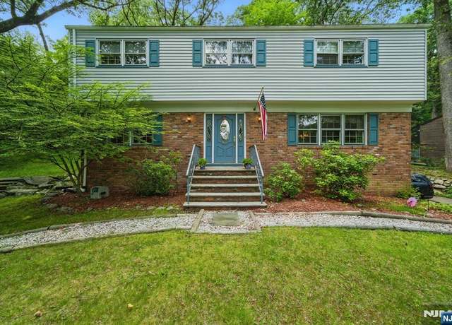 Property at 23 Glenwood Dr, Montville Township, NJ 07045, 4 beds, 2.5 baths