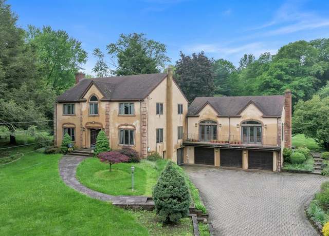 Property at 948 Ewing Ave, Franklin Lakes, NJ 07417, 6 beds, 4 baths