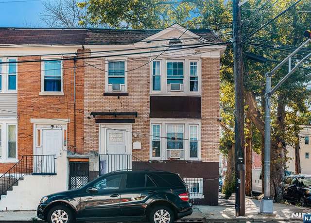 Property at 102 14th St, Newark, NJ 07107, 3 beds, 3 baths