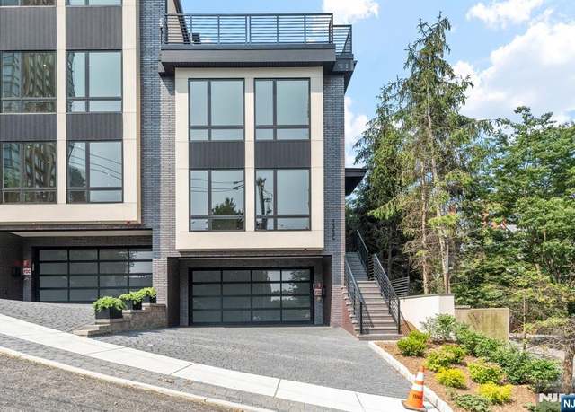 Property at 135 Old Palisade Rd, Fort Lee, NJ 07024, 4 beds, 4 baths
