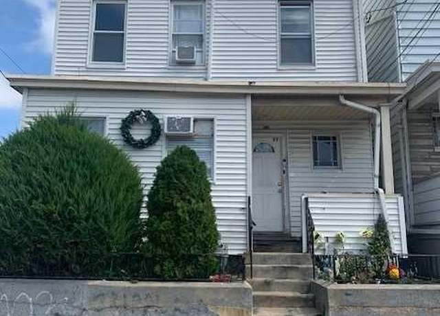 Property at 89 E 15th St, Paterson, NJ 07524, 5 beds, 4 baths