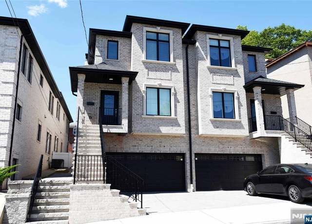 Property at 104 Sunset Pl Unit A, Palisades Park, NJ 07650, 3 beds, 3.5 baths