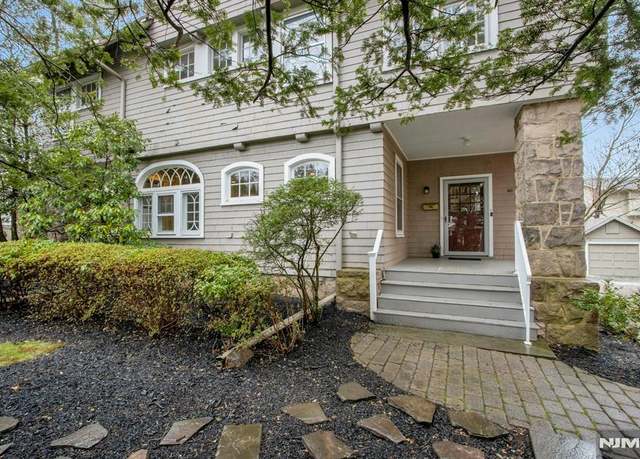 Property at 60 Elm St, Tenafly, NJ 07670, 5 beds, 3.5 baths