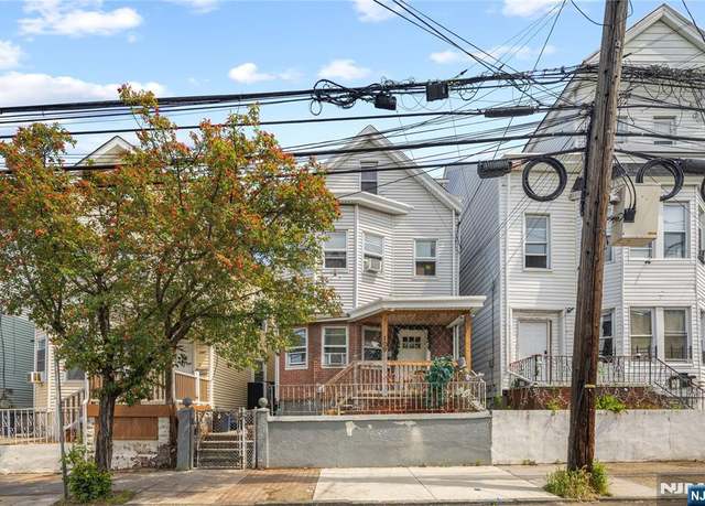 Property at 109 Lyon St, Paterson, NJ 07524, 7 beds, 3 baths