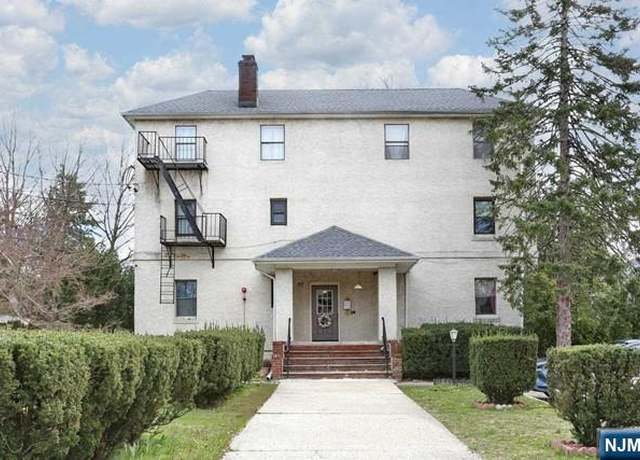 Property at 57 Brookway Ave Unit 2C, Englewood, NJ 07631, 2 beds, 1.5 baths