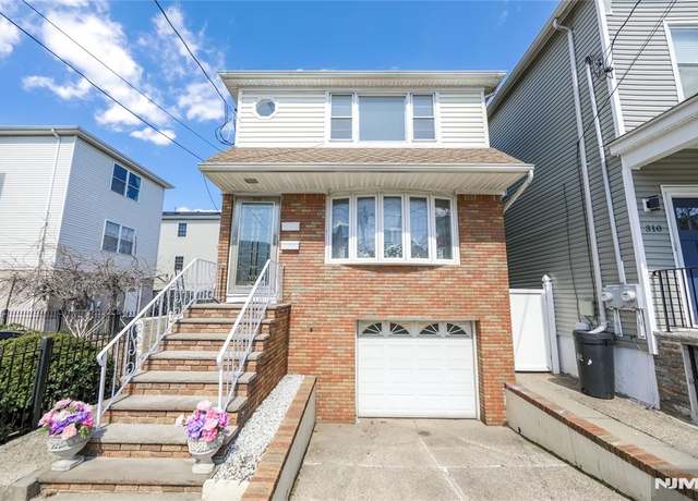 Property at 308 Hamilton St, Harrison, NJ 07029, 6 beds, 3 baths
