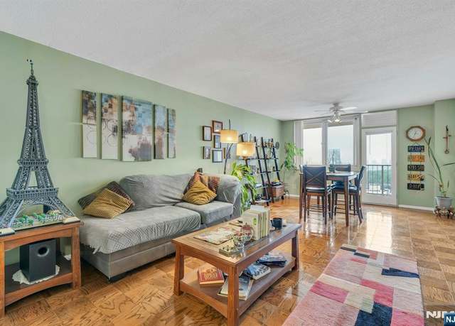 Property at 2150 Center Ave Unit 19A, Fort Lee, NJ 07024, 1 bed, 1.5 baths