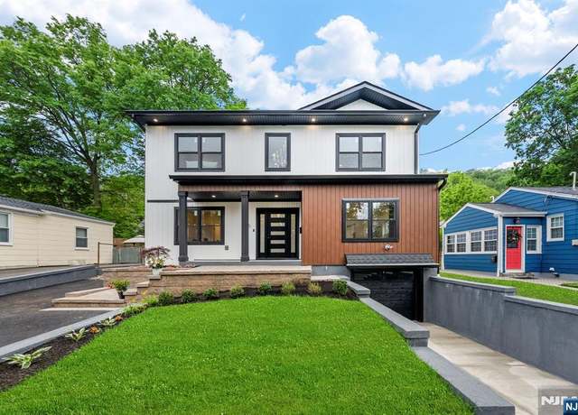 Property at 5 Mandeville Ave, Clifton, NJ 07013, 5 beds, 3.5 baths
