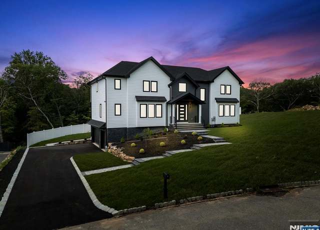 Property at 91 Heritage Dr, West Milford, NJ 07480, 5 beds, 4.5 baths