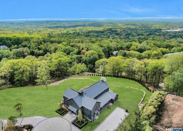 Property at 18 Autumn Ter, Alpine, NJ 07620, 2 beds, 4 baths