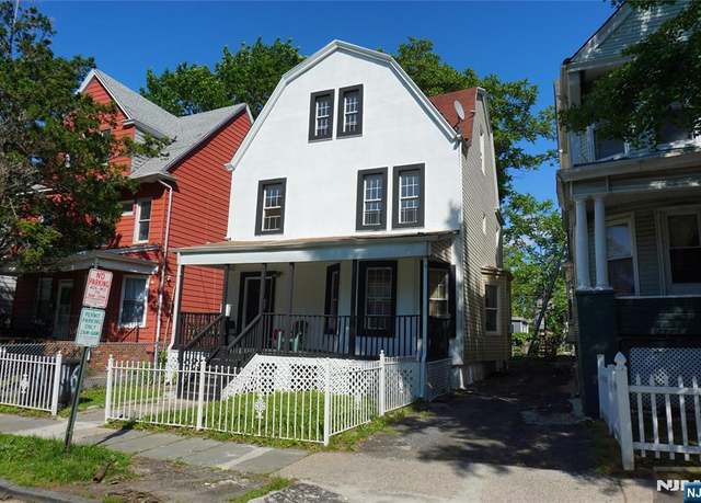 Property at 116 19th St, East Orange, NJ 07017, 8 beds, 3 baths