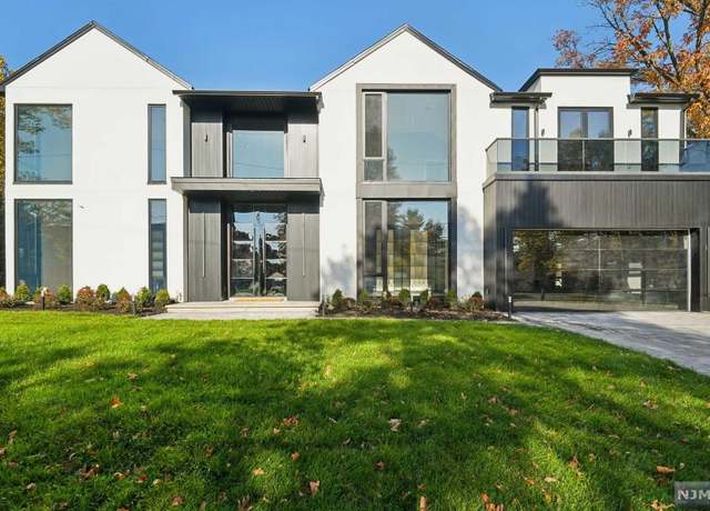 Property at 16 Priscilla Ln, Englewood Cliffs, NJ 07632, 5 beds, 7.5 baths