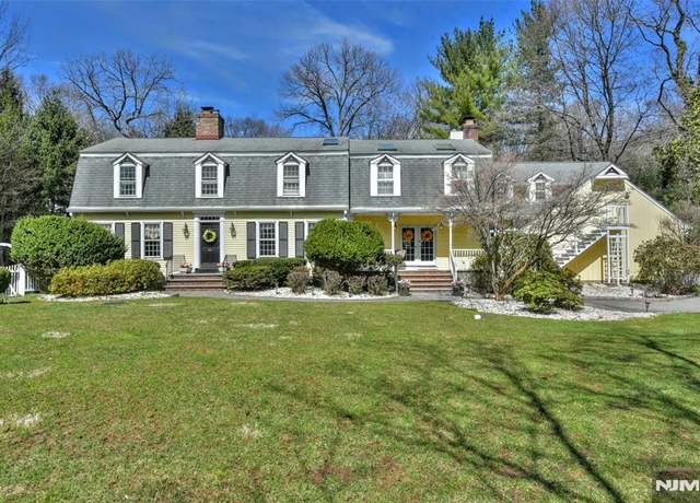 Property at 881 Circle Ave, Franklin Lakes, NJ 07417, 5 beds, 5 baths