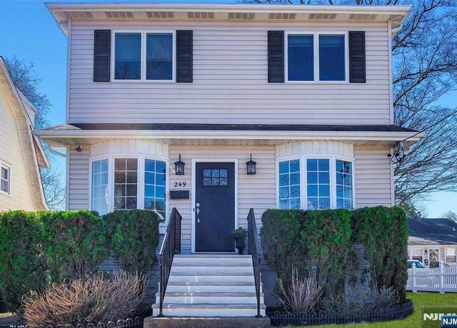 Property at 249 Linden Ave, Verona, NJ 07044, 4 beds, 2 baths